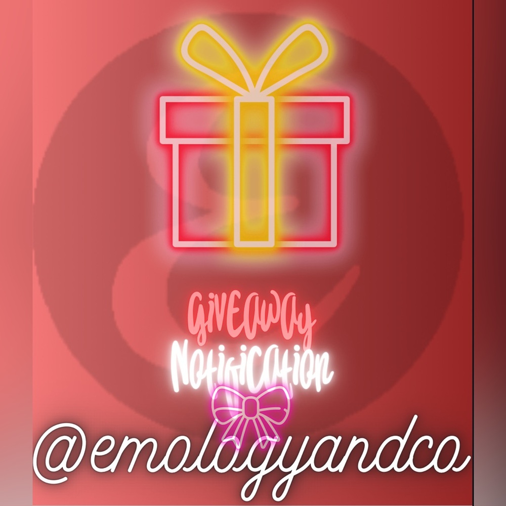 ✨Live show giveaways!✨